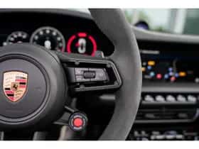 Porsche 911 (2026) thumbnail 12