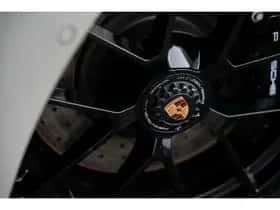 Porsche 911 (2026) thumbnail 36