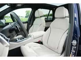 BMW X5 (2025) thumbnail 6
