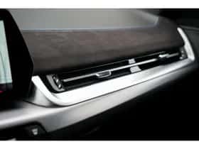 BMW iX2 (2025) thumbnail 17