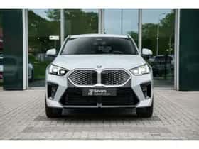 BMW iX2 (2025) thumbnail 8