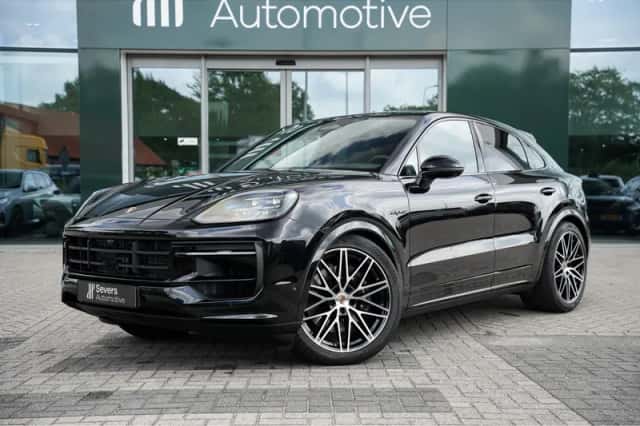 Porsche Cayenne (2026) thumbnail 2