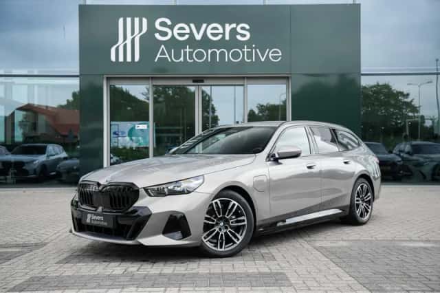 BMW 5-Serie (2025) thumbnail 1