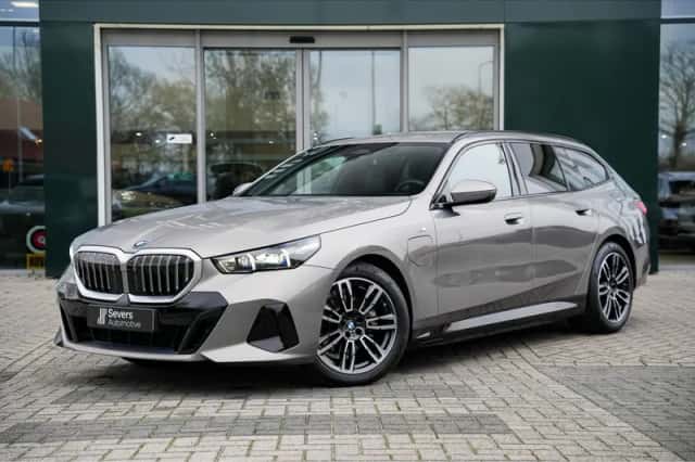 BMW 5-Serie (2025) thumbnail 2