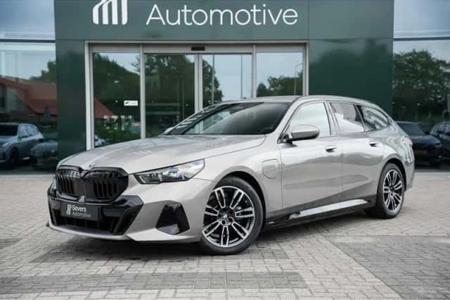 BMW 5-Serie (2025) thumbnail 2