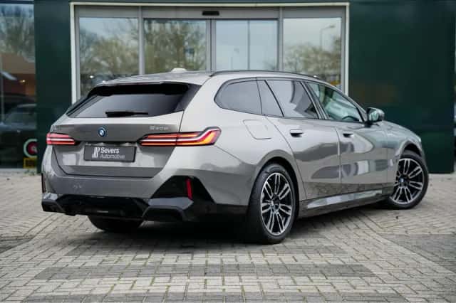 BMW 5-Serie (2025) thumbnail 3