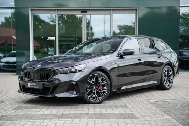 BMW 5-Serie (2024) thumbnail 2