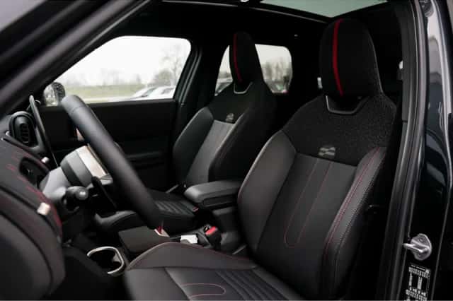 MINI Countryman (2024) thumbnail 6