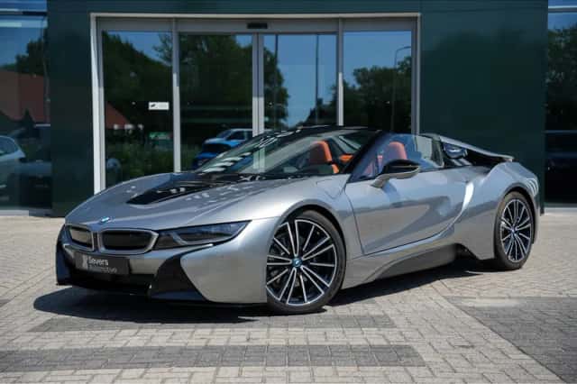 BMW I8 (2019) thumbnail 2