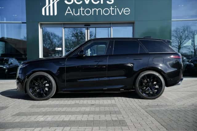 Land Rover Range Rover Sport (2026) thumbnail 5