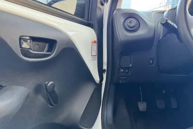 Citroën C1 (2015) thumbnail 6