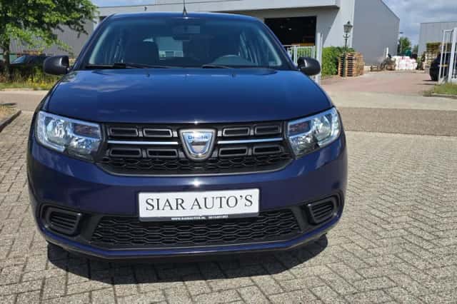 Dacia Sandero (2019) thumbnail 3
