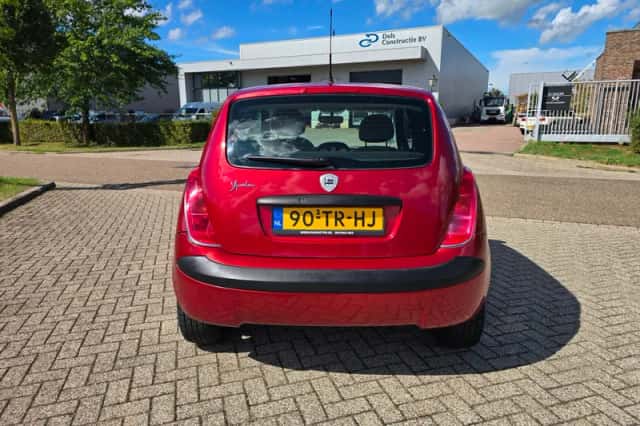 Lancia Ypsilon (2006) thumbnail 5