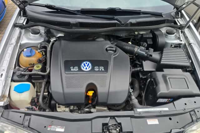 Volkswagen Bora (2001) thumbnail 6