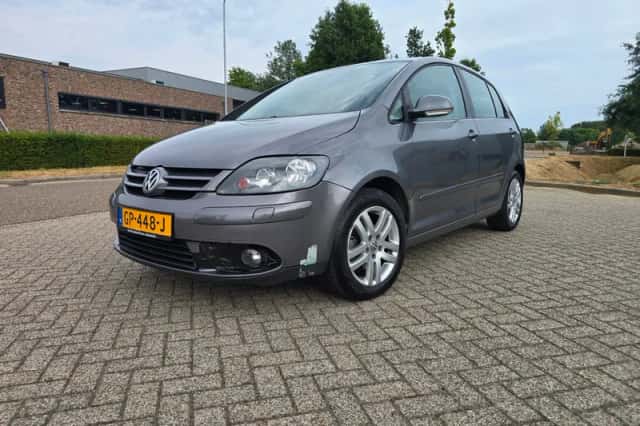 Volkswagen Golf Plus (2006) thumbnail 2