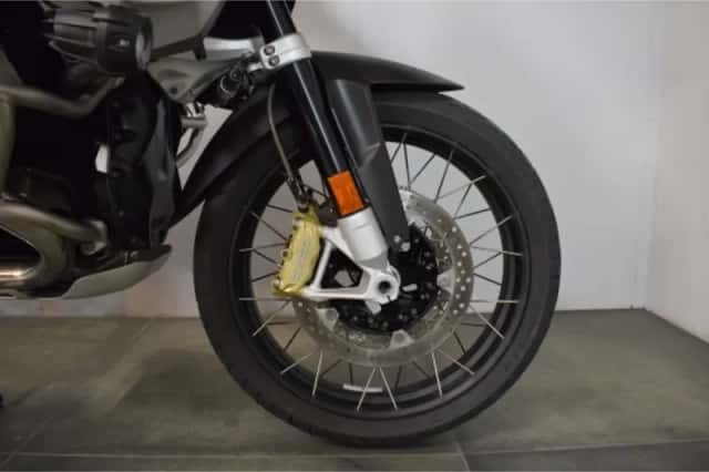 BMW R 1250 GS Adventure (2024) thumbnail 3