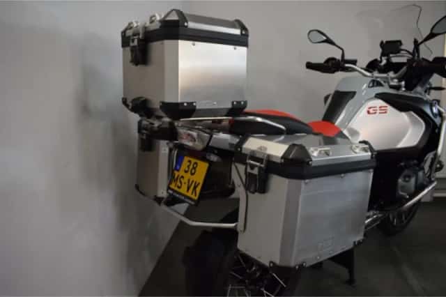 BMW R 1250 GS Adventure (2019) thumbnail 6