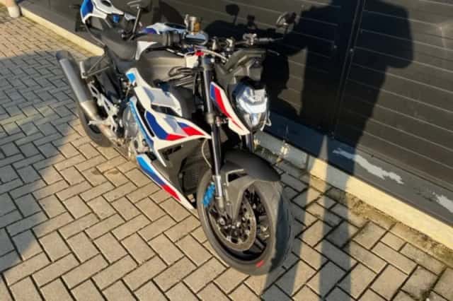 BMW M 1000 R (2023) thumbnail 5