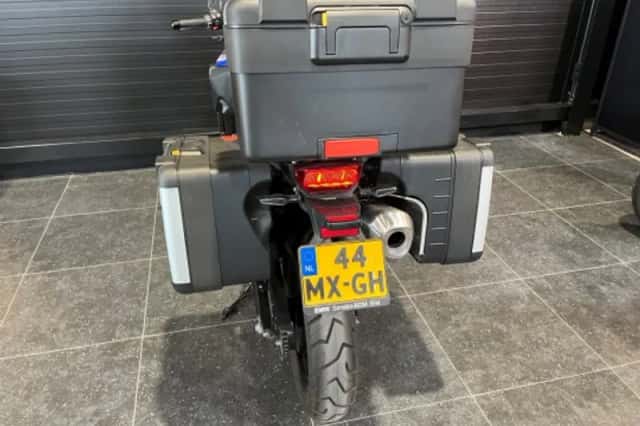 BMW F 800 GS (2025) thumbnail 3