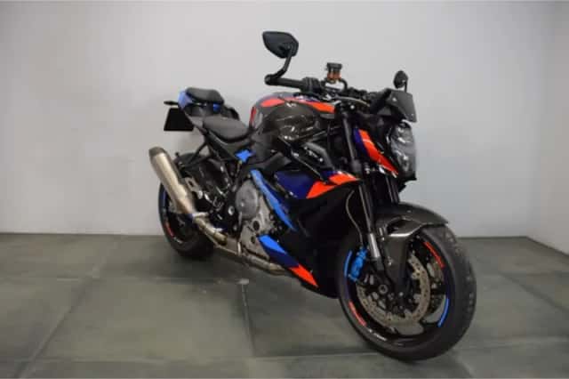 BMW M 1000 R (2023) thumbnail 2
