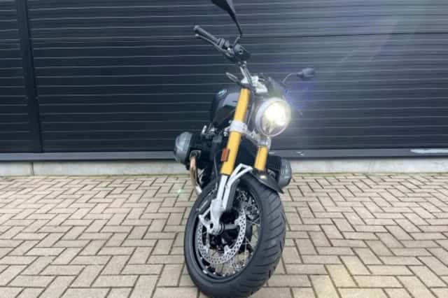 BMW R12 NineT (2025) thumbnail 3