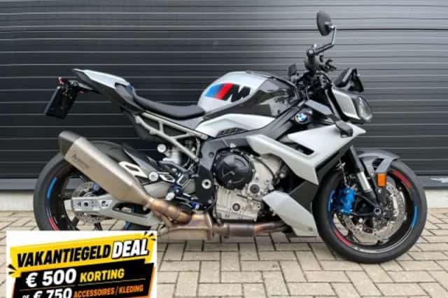 BMW M 1000 R (2025) thumbnail 1