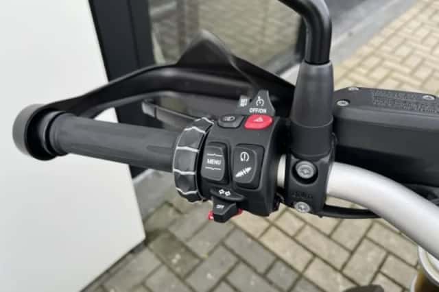 BMW R 1250 R (2025) thumbnail 3