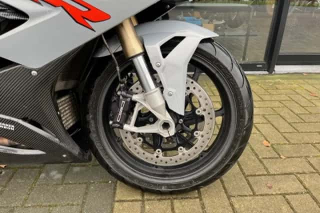 BMW S 1000 RR (2020) thumbnail 4
