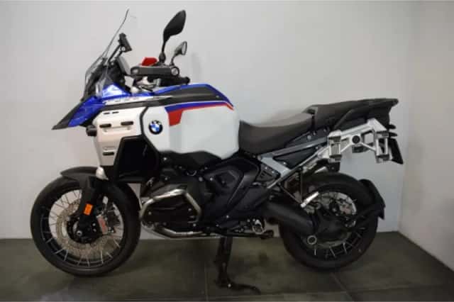 BMW R 1300 GS Adventure (2025) thumbnail 2