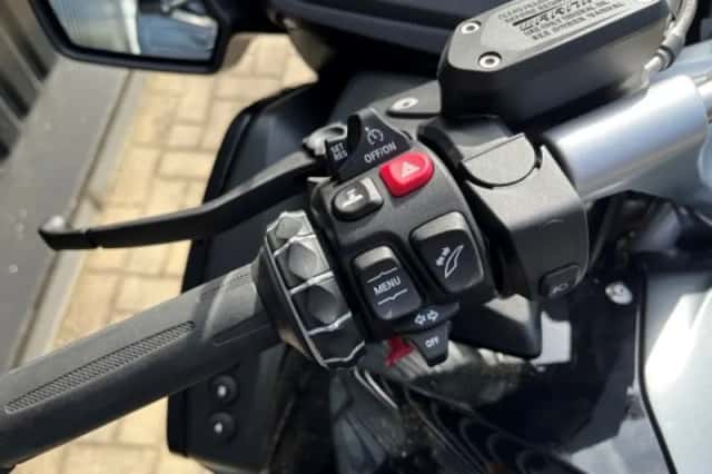 BMW R 1250 RT (2025) thumbnail 3