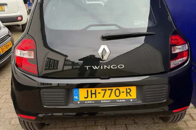 Renault Twingo (2016) thumbnail 3