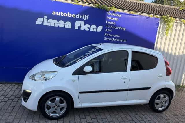 Peugeot 107 (2013) thumbnail 4