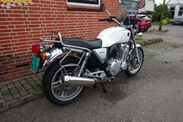 Honda CB (2013) thumbnail 6