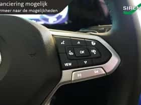 Volkswagen Golf thumbnail 24