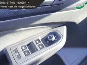 Volkswagen Golf (2021) thumbnail 30