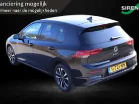 Volkswagen Golf (2021) thumbnail 6
