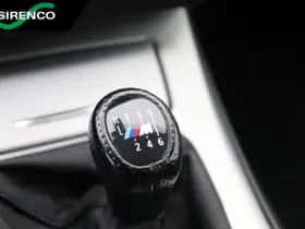 BMW 320i thumbnail 18