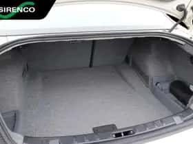 BMW 320i thumbnail 19
