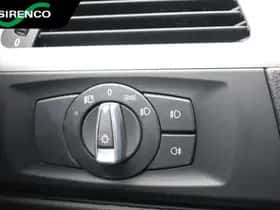 BMW 320i thumbnail 33