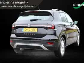 Volkswagen T-Cross (2019) thumbnail 3