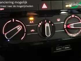 Volkswagen T-Cross (2019) thumbnail 21
