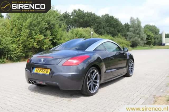 Peugeot RCZ (2011) thumbnail 3