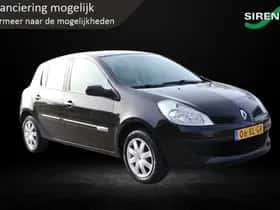 Renault Clio (2007) thumbnail 2