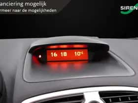 Renault Clio thumbnail 16