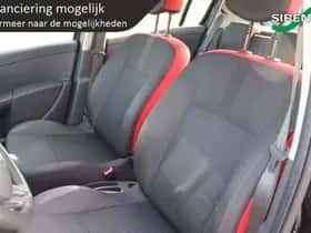 Renault Clio thumbnail 25