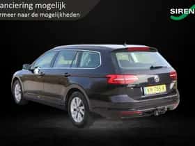 Volkswagen Passat (2016) thumbnail 4