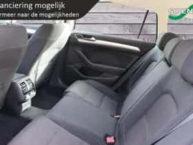 Volkswagen Passat thumbnail 48
