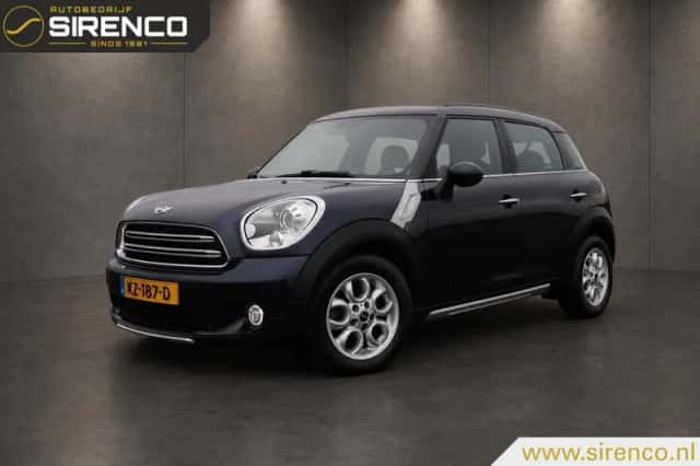 MINI Countryman (2017) thumbnail 1