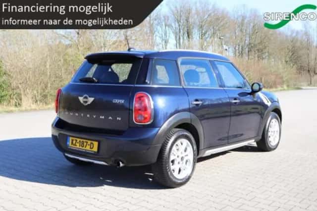 MINI Countryman (2017) thumbnail 3
