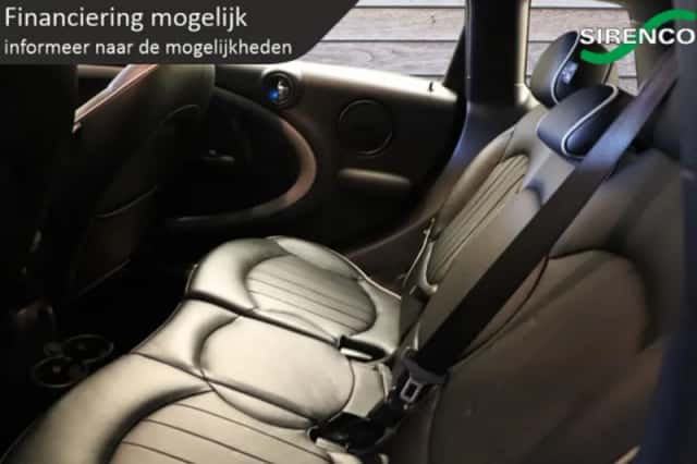 MINI Countryman (2017) thumbnail 6